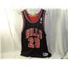 Image 1 : CHAMPIAN CHICAGO BULLS JERSEY REVERSABLE JORDAN