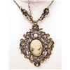 Image 1 : BAROQUE CAMEO ESTATE JEWELRY NECKLACE