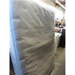 NEW-Queen size memory foam mattress