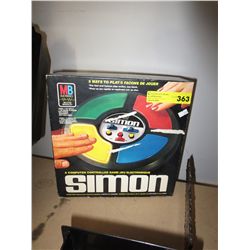 Vintage Simon Says game, in box
