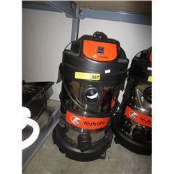 Kybota 8 gallon wet/dry shop vac