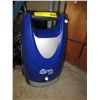 Image 1 : Small pressure washer.