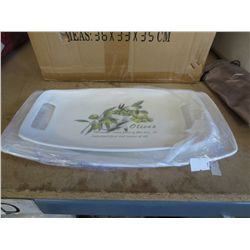 Case of olive trays