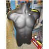 Image 1 : 4 Men's hanging torso forms