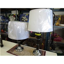 2 contemporary table lamps, with shades