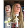 Image 1 : 2 Rubber heads on clamps