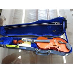 Skylark Brand child's violin