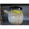 Image 1 : Clay pot