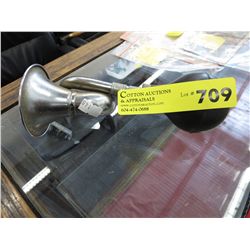 Vintage bike horn