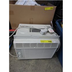 Small window mount air condition