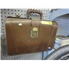 Image 1 : Vintage leather briefcase
