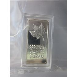 .999 Solid silver Canadian Maple Leaf bar