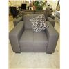 Image 2 : NEW - 3 Piece Living room suite
