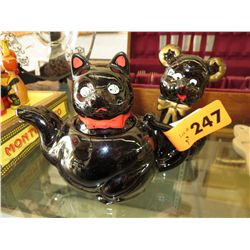 1950's Kitten teapot and Bear Cub figurine