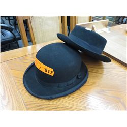 2 Black hats
