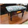 Image 1 : Foot stool with storage