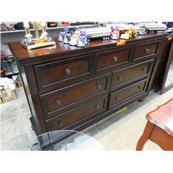 NEW - 7 drawer dresser