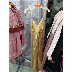 Halloween costume - Gold lamé dress