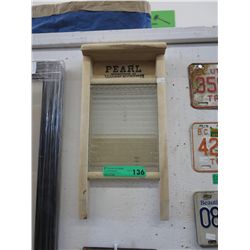 Small "Pearl" washboard