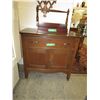 Image 1 : Vintage washstand on casters