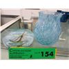 Image 1 : Small blown glass vase & paperweight