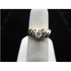 14KT yellow gold Diamond ring