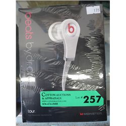 Earbud headphones - white