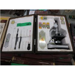 TascoDeluxe microscope set in wooden box