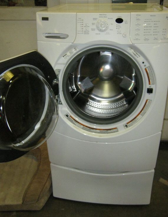 Kenmore Elite HE3t Steam Front Load Washer Spend less time pretreating