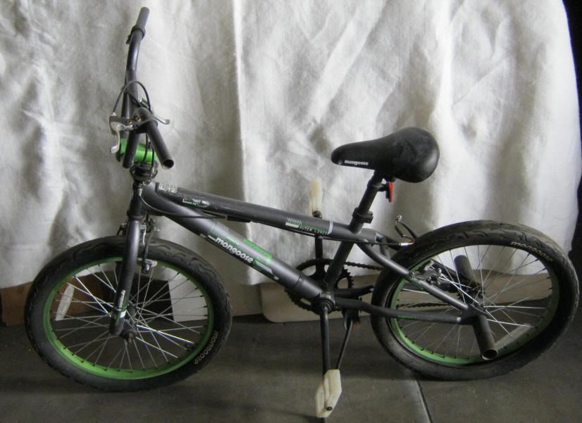 BMXMongoose Bike Mongoose BMX Bike Black/Green No1724 PPD 62985 BMXMongoose Bike Mongoose BMX Bike Black/Green No1724 PPD 62985
