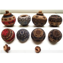 4 Beaded baskets, 2 with lids