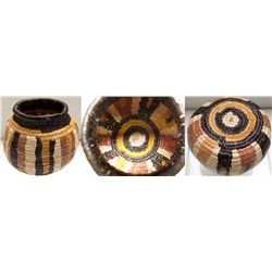 Medium sized Panamint basket