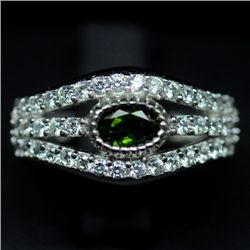 STERLING SILVER GREEN DIOPSIDE & WHITE TOPAZ RING SZ 6