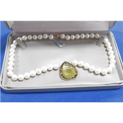 14 KT GOLD CLASP PEARL AND LEMON QUARTZ