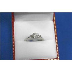 14 KT GOLD DIAMOND (0.41CTS) AND (0.1CTS) RING