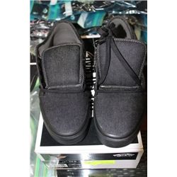 PR OF VANS SIZE 10 SHOES