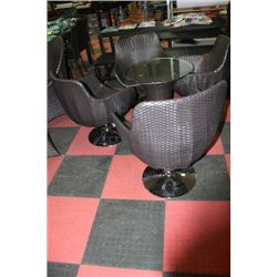 VINYL RATTAN GLASSTOP PATIO SET W/ 4 ADJ. CHAIRS