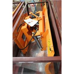 HYDRAULIC SKID STEER ATTACHMENT - MODEL SP-220