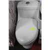Image 1 : NEW BIANCO DOUBLE FLUSH TOILET