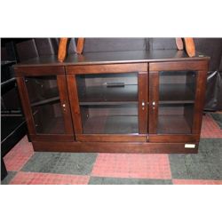 WOOD AND GLASS TV STAND