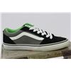 Image 1 : VANS SHOES SIZE 9