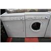 Image 1 : FRIGIDAIRE FRONT LOAD WASHER & DRYER (USED)