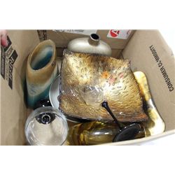 BOX OF SHOWHOME ORNAMENTS