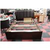 Image 1 : QU SIZE BEDFRAME W PADDED HEADBOARD