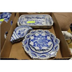 TRAY OF BLUE AND WHITE DISHES ETC ON CHOICE