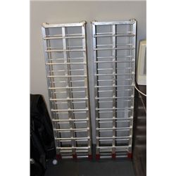 PAIR OF MOTERCYCLE RAMPS