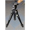 Image 1 : CAMERA TRI-POD