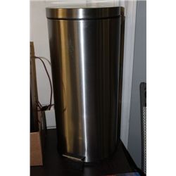 ST STEEL GARBAGE CAN