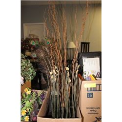 SHOWHOME BOX W VASES AND CANDLE HOLDERS