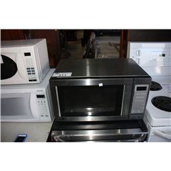 GE STAINLESS STEEL TURNTABLE MICROWAVE OVEN